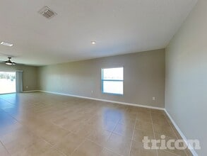 288 Garnet Ave in Kissimmee, FL - Building Photo - Building Photo