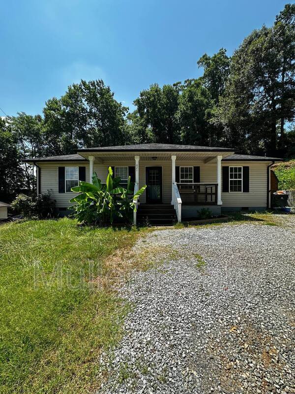 property at 621 Latham Ave