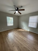 732 Cedarhurst Rd in Jackson, MS - Building Photo - Building Photo