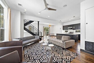 4706 Crawford St in Houston, TX - Building Photo - Building Photo
