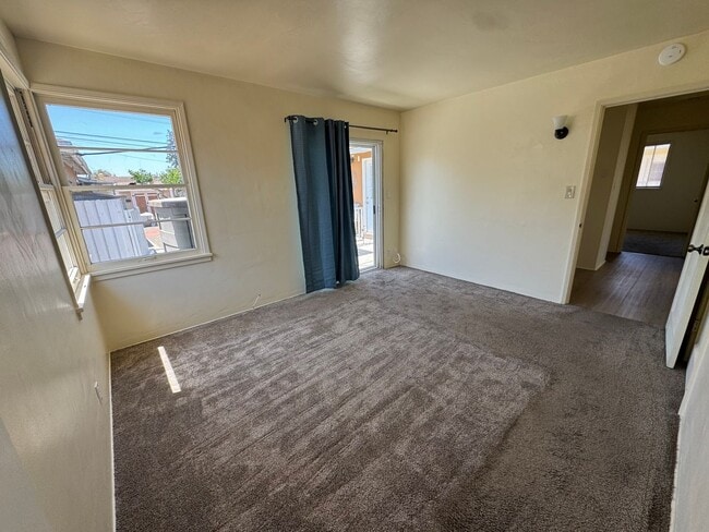 836 E Cook St in Santa Maria, CA - Building Photo - Building Photo