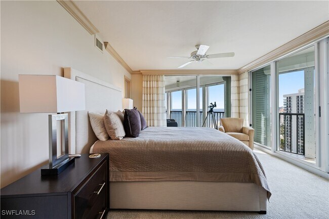 property at 4651 Gulf Shore Blvd N