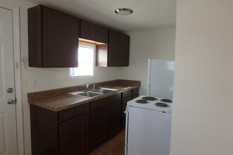 910 S Virginia St-Unit -A in Amarillo, TX - Building Photo - Building Photo