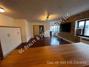 5048 N Marine Dr in Chicago, IL - Foto de edificio - Building Photo