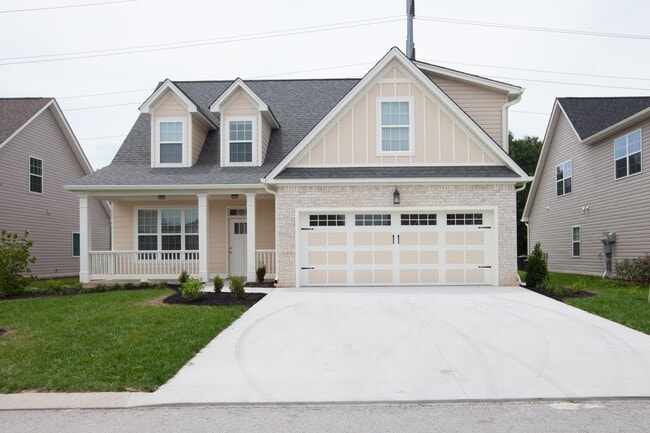 property at 2524 Waterhaven Dr