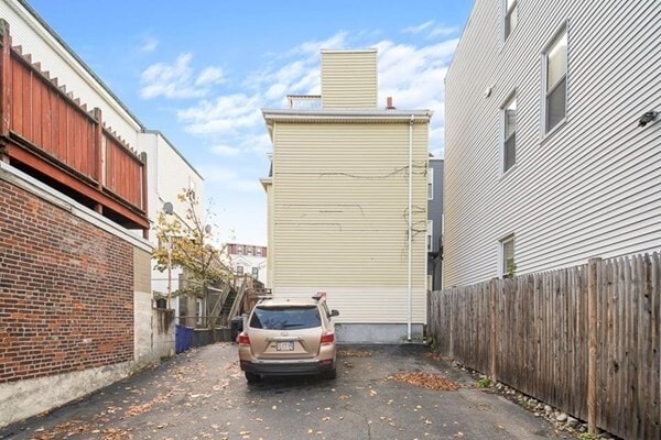 263 Webster St, Unit #3 in Boston, MA - Foto de edificio - Building Photo