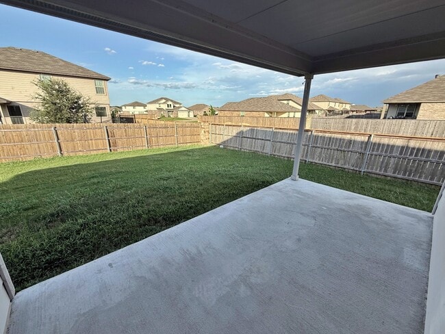 2828 Gilchrist Dr in Lorena, TX - Building Photo - Building Photo