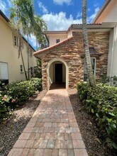 1811 Flower Dr in Palm Beach Gardens, FL - Building Photo - Building Photo
