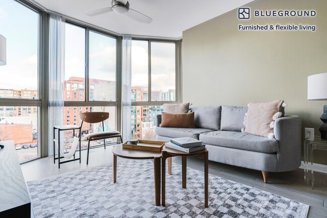 450 Massachusetts Ave NW