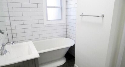 143 Nelson Ave in Jersey City, NJ - Building Photo - Building Photo