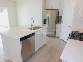 221 Still Pasture Ln in Graham, NC - Building Photo - Building Photo