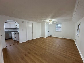 25 Garden St in Edison, NJ - Building Photo - Building Photo