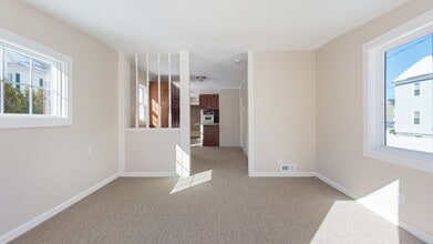 88 Winthrop St in Taunton, MA - Building Photo - Building Photo