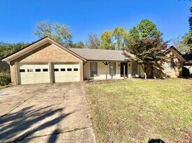 4055 Friendship Ln in Memphis, TN - Building Photo