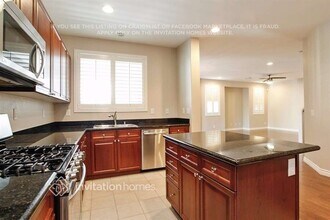 10541 Danielson Ave in Las Vegas, NV - Building Photo - Building Photo