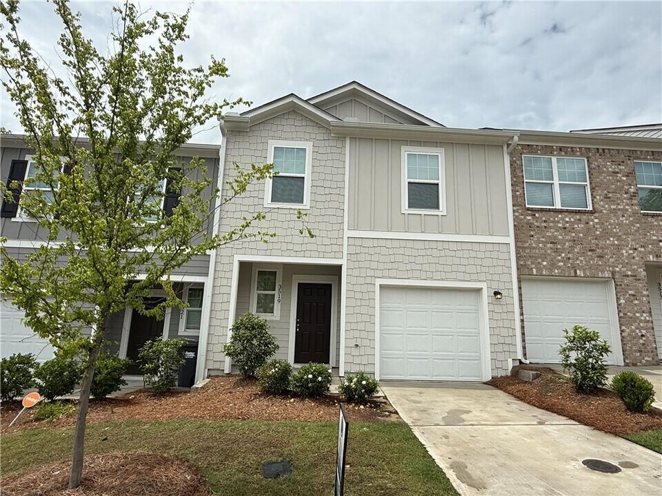 3519 Condor Ct in Atlanta, GA - Building Photo