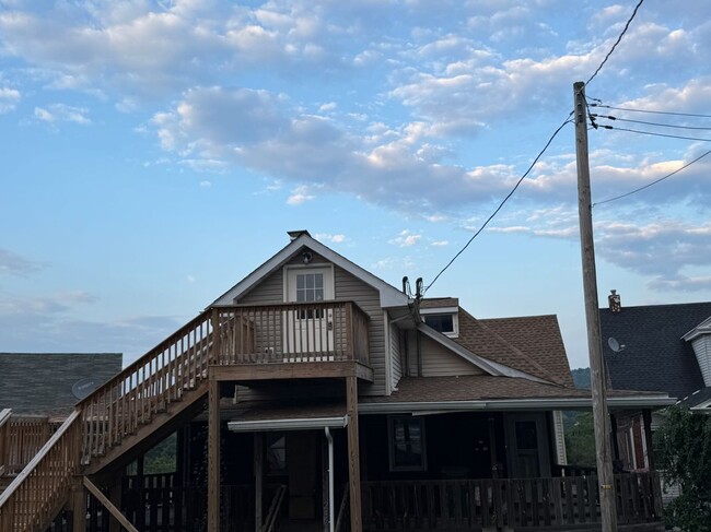 245 S 1st St in Lehighton, PA - Building Photo - Building Photo