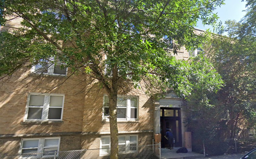 241 Freeman St, Unit 1 in Brookline, MA - Foto de edificio