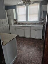 1616 N Peoria Ave in Peoria, IL - Building Photo - Building Photo