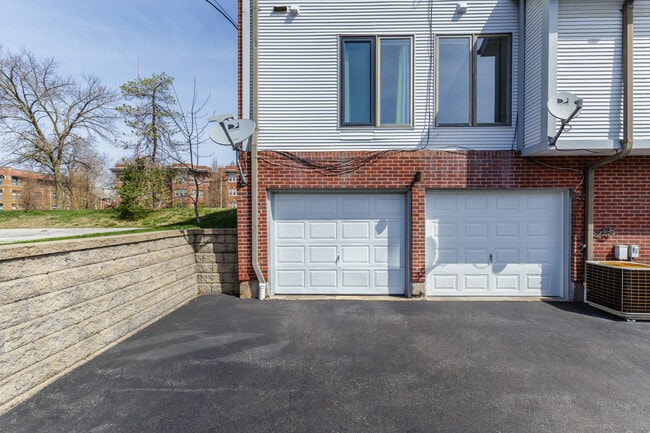 5600 Waterman Blvd, Unit 7 in St. Louis, MO - Foto de edificio - Building Photo