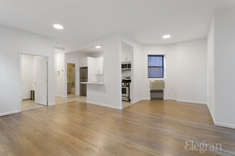 164 Orchard St in New York, NY - Building Photo - Building Photo