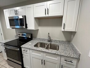 4004 Mc Vay St SW in Huntsville, AL - Building Photo - Building Photo