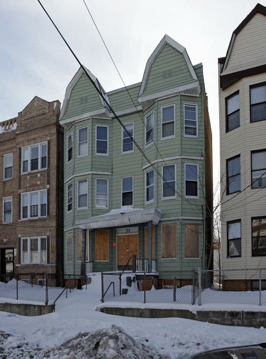 77 Bostwick Ave in Jersey City, NJ - Building Photo