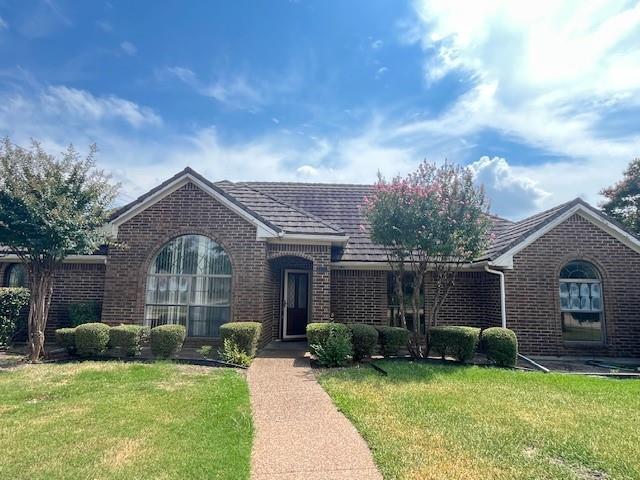 2300 Cardinal Dr in Plano, TX - Building Photo - Building Photo