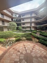 8520 SW 133rd Avenue Rd, Unit 407 in Miami, FL - Building Photo