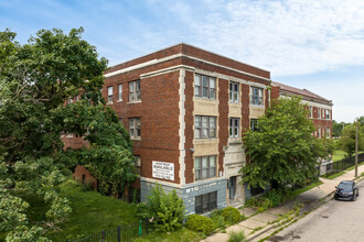 Field Apartments in Detroit, MI - Building Photo - Building Photo