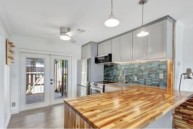 property at 1649 NE 31st St