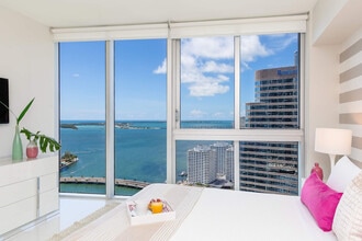 485 Brickell Ave in Miami, FL - Building Photo - Building Photo