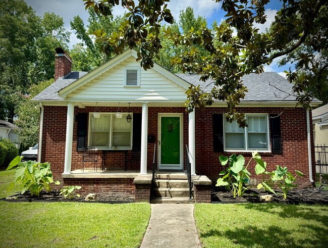 property at 2817 Monroe St