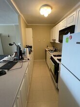 6 Whittier Pl, Unit 16F in Boston, MA - Building Photo - Building Photo