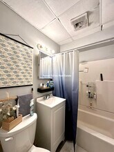 531 Beacon St, Unit B in Boston, MA - Building Photo - Building Photo