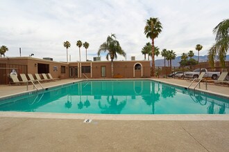 Campbell Ranch on Roger in Tucson, AZ - Foto de edificio - Building Photo