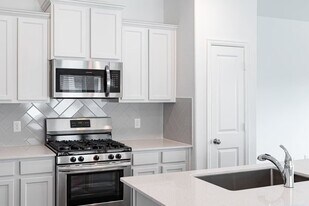 11375 Sandstone Canyon Dr in Humble, TX - Building Photo