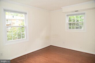 3814 Lyndhurst Dr in Fairfax, VA - Building Photo - Building Photo