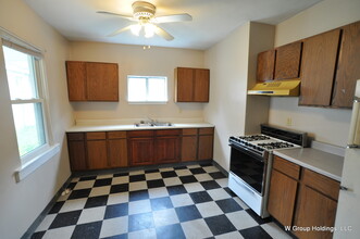 511 Bauerlein St in Pittsburgh, PA - Building Photo - Building Photo