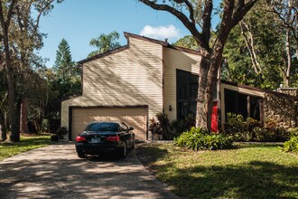 106 Westwind Ct in Sanford, FL - Building Photo - Building Photo