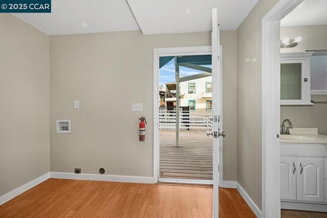 1424 Pomona St in Crockett, CA - Building Photo - Building Photo