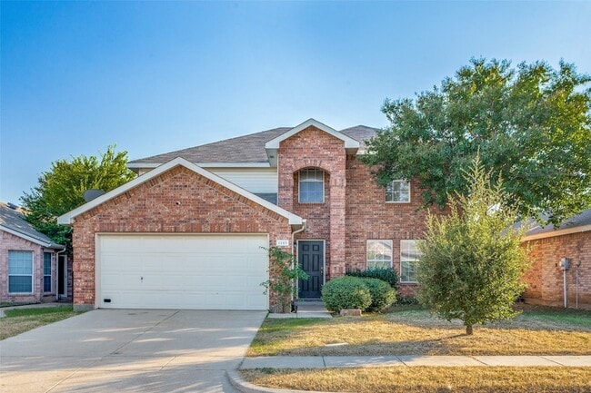 property at 1145 Maplewood Ln