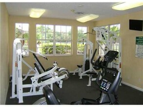 880 Cypress Park Way-Unit -E in Pompano Beach, FL - Building Photo - Building Photo