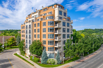 Tridel Built Luxury Condo in Toronto, ON - Building Photo - Building Photo