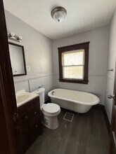 4119 E 111th St in Cleveland, OH - Building Photo - Building Photo