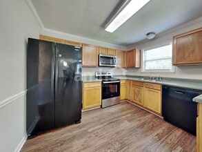 4272 Round Stone Trl in Snellville, GA - Building Photo - Building Photo