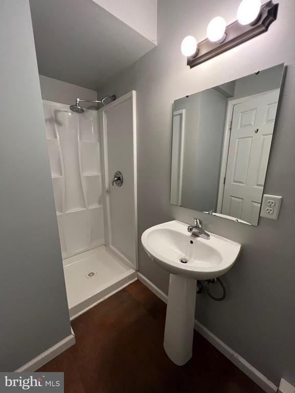 202 S Samuel St in Charles Town, WV - Building Photo - Building Photo