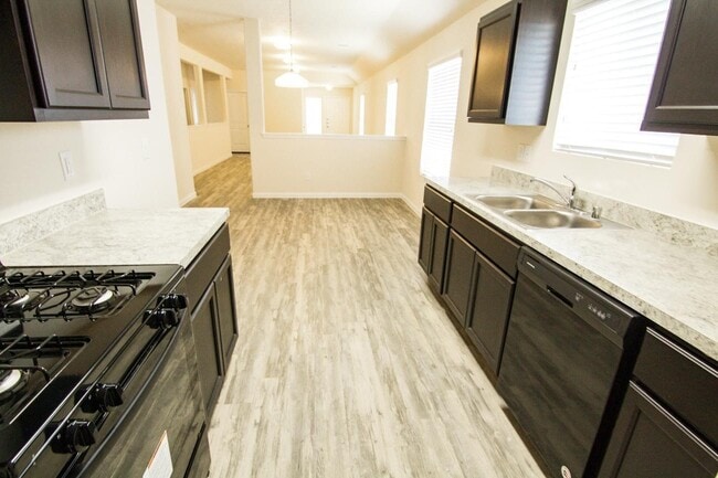 5627 Rocky Trail Dr in Houston, TX - Building Photo - Building Photo