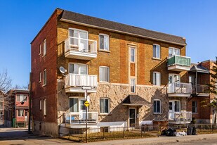 3505 Frontenac St in Montréal, QC - Building Photo