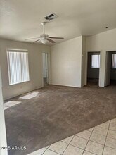 9975 W Monterosa Ave in Phoenix, AZ - Building Photo - Building Photo